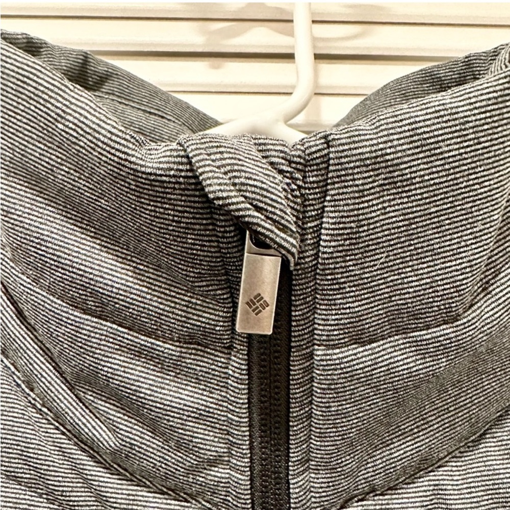 Columbia Woman's Dandi Camp II Vest - Picture 6 of 11